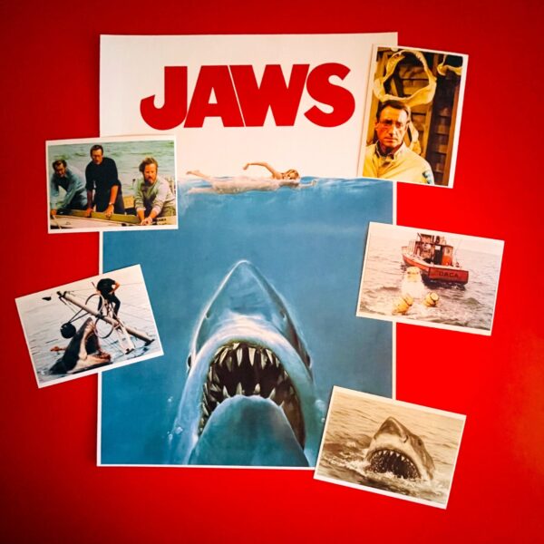 jpeg-optimizer_20220309_191333 Jaws - Postcards + Poster