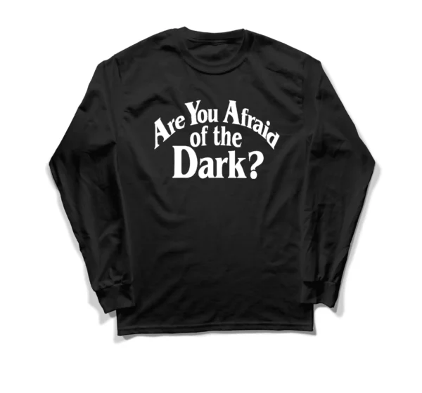 jpeg-optimizer_PicsArt_11-22-04.35.09 Are you afraid of the dark? - Manga Larga