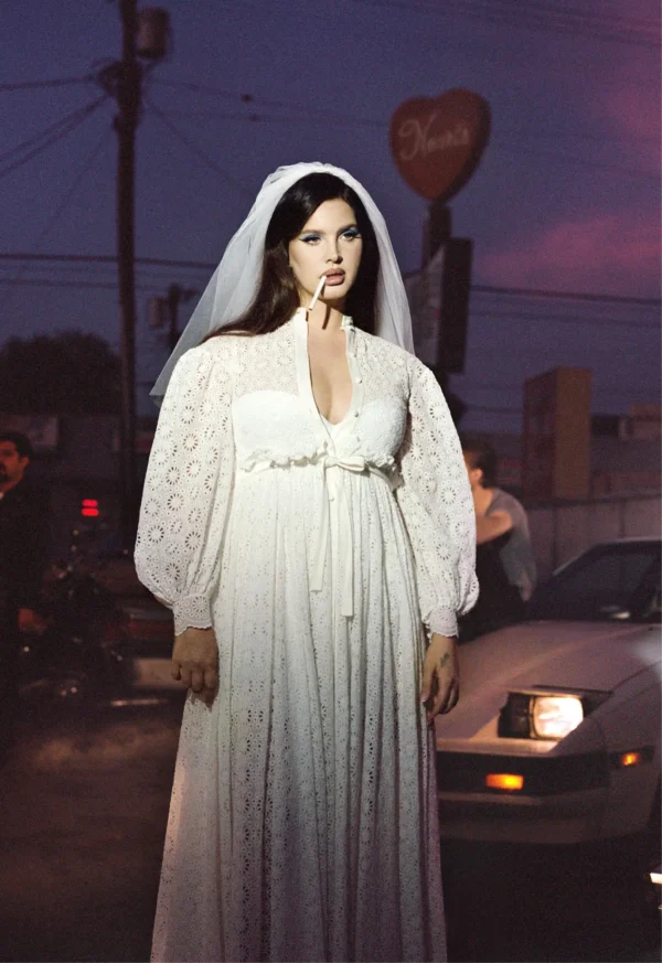 74 Poster: Lana del rey